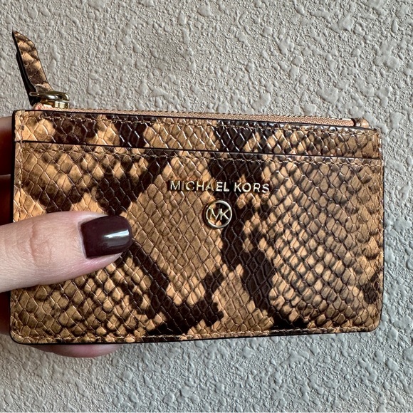 Michael Kors wallet - Picture 5 of 5